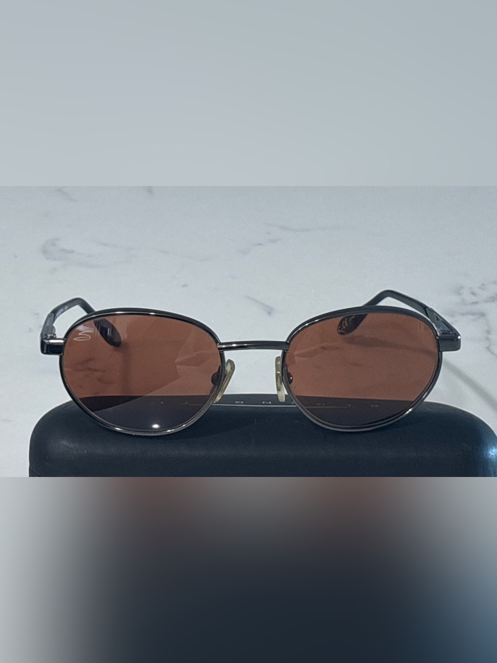 Vintage Serengeti 6536 Drivers Sunglasses Japan Photochromic Mineral Glass Oval⁠
